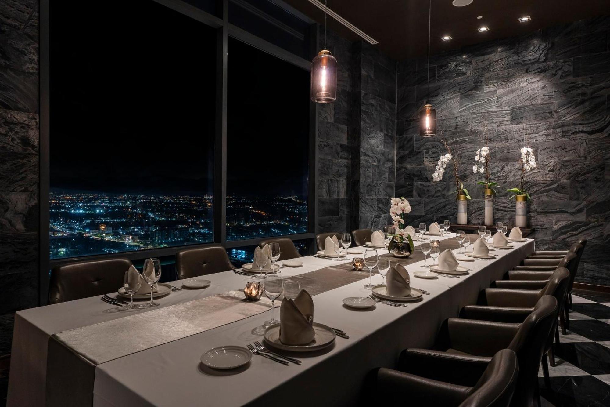Holiday Inn & Suites Rayong City Centre By Ihg Exteriör bild
