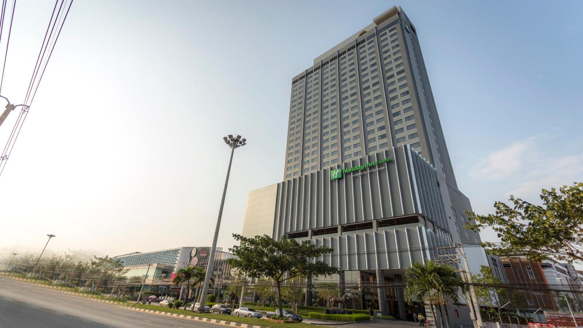 Holiday Inn & Suites Rayong City Centre By Ihg Exteriör bild