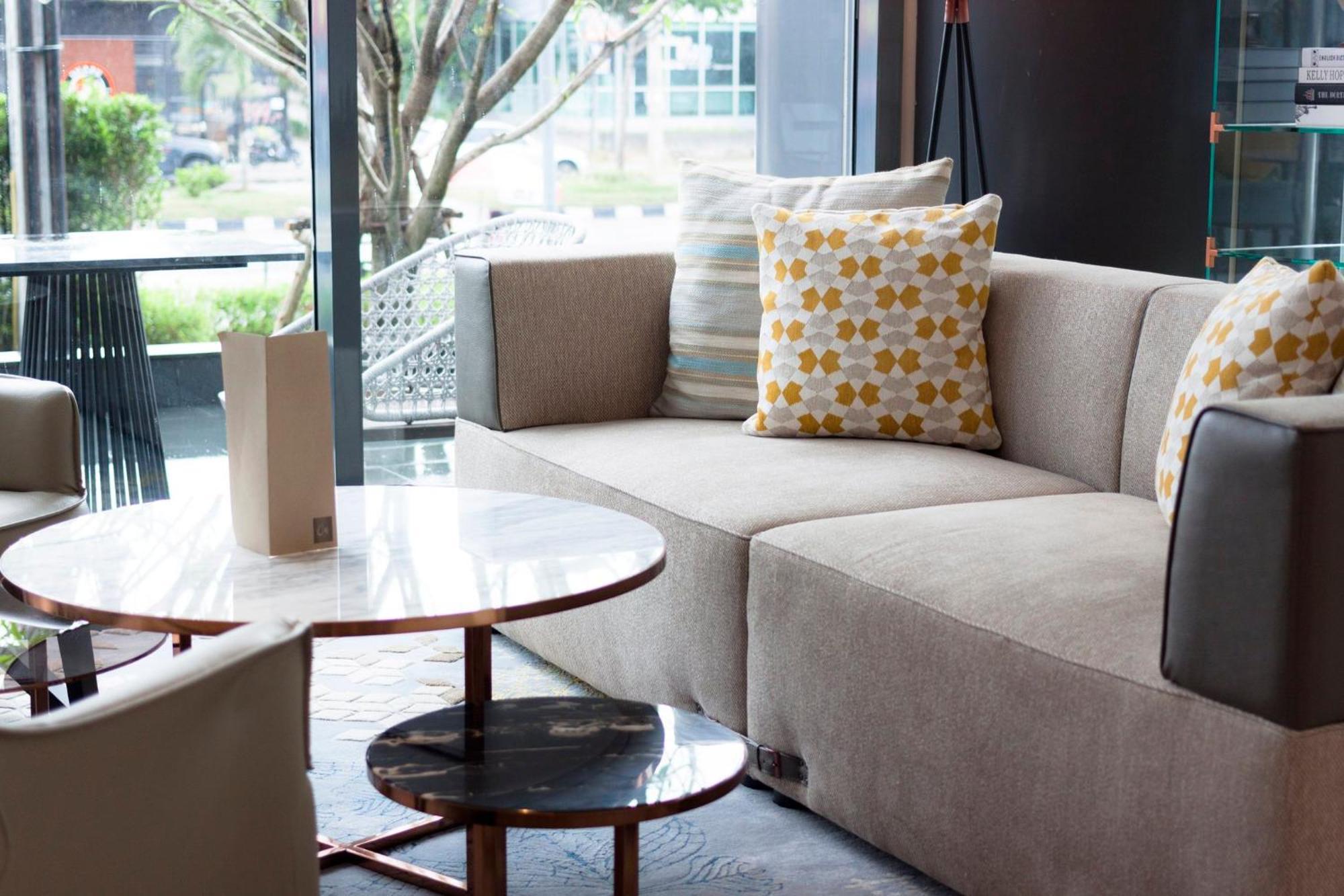 Holiday Inn & Suites Rayong City Centre By Ihg Exteriör bild