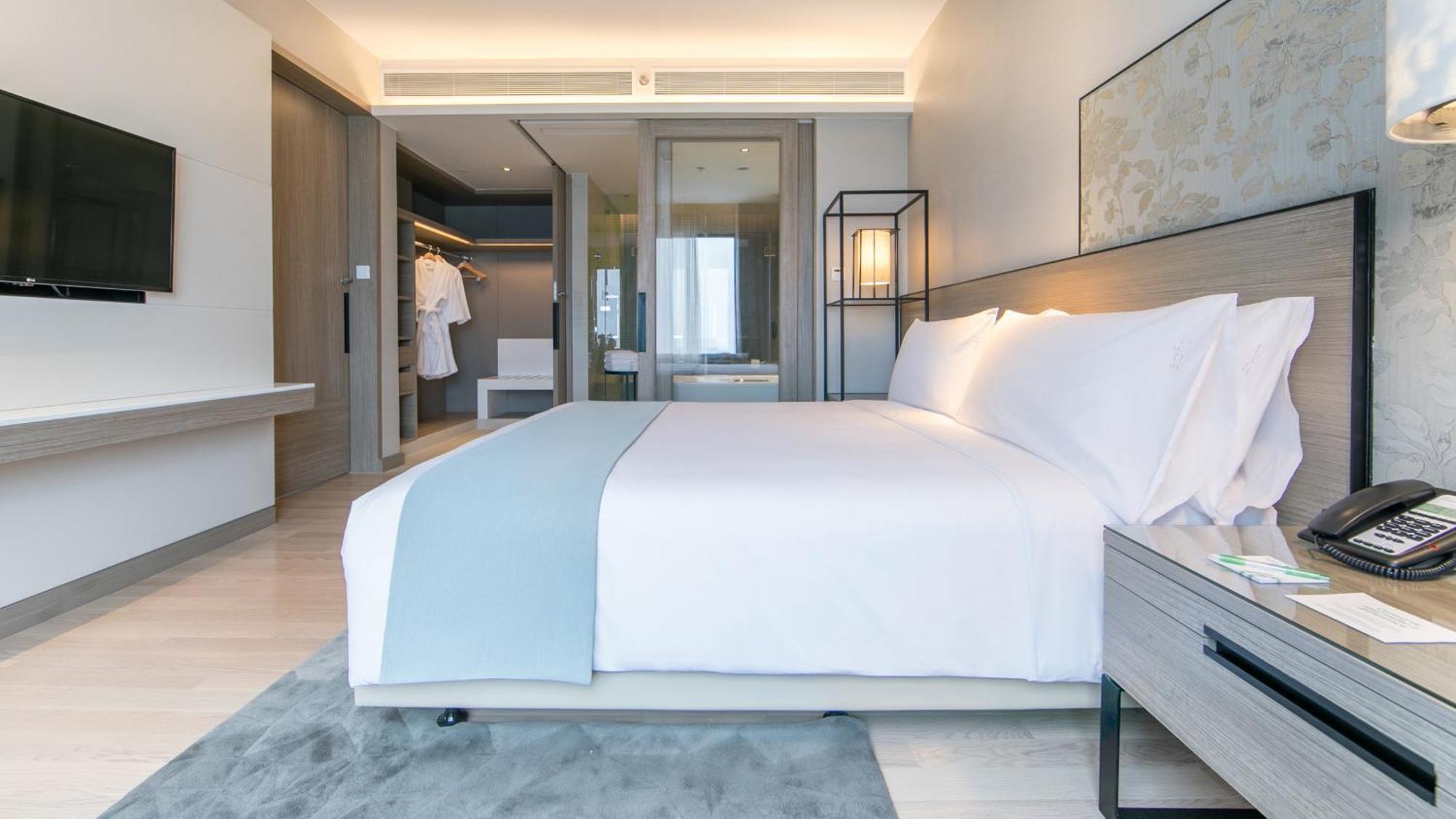 Holiday Inn & Suites Rayong City Centre By Ihg Exteriör bild